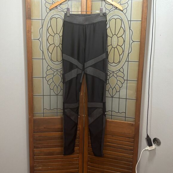 Alo Yoga High Waisted Level Up Leggings Size XXS - Picture 2 of 11